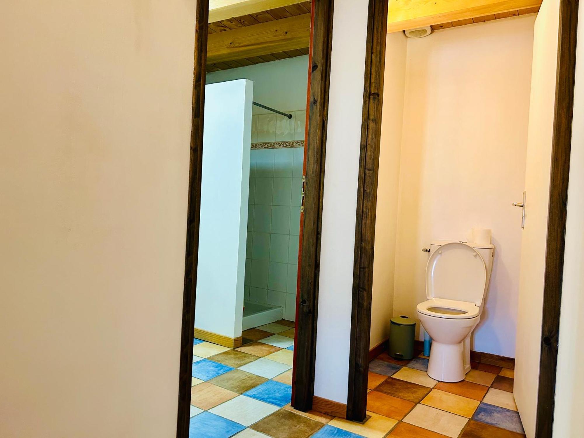 Au Pied Du Chateau- Parking Wifi Jardin - Clg Savoie Freterive Kültér fotó